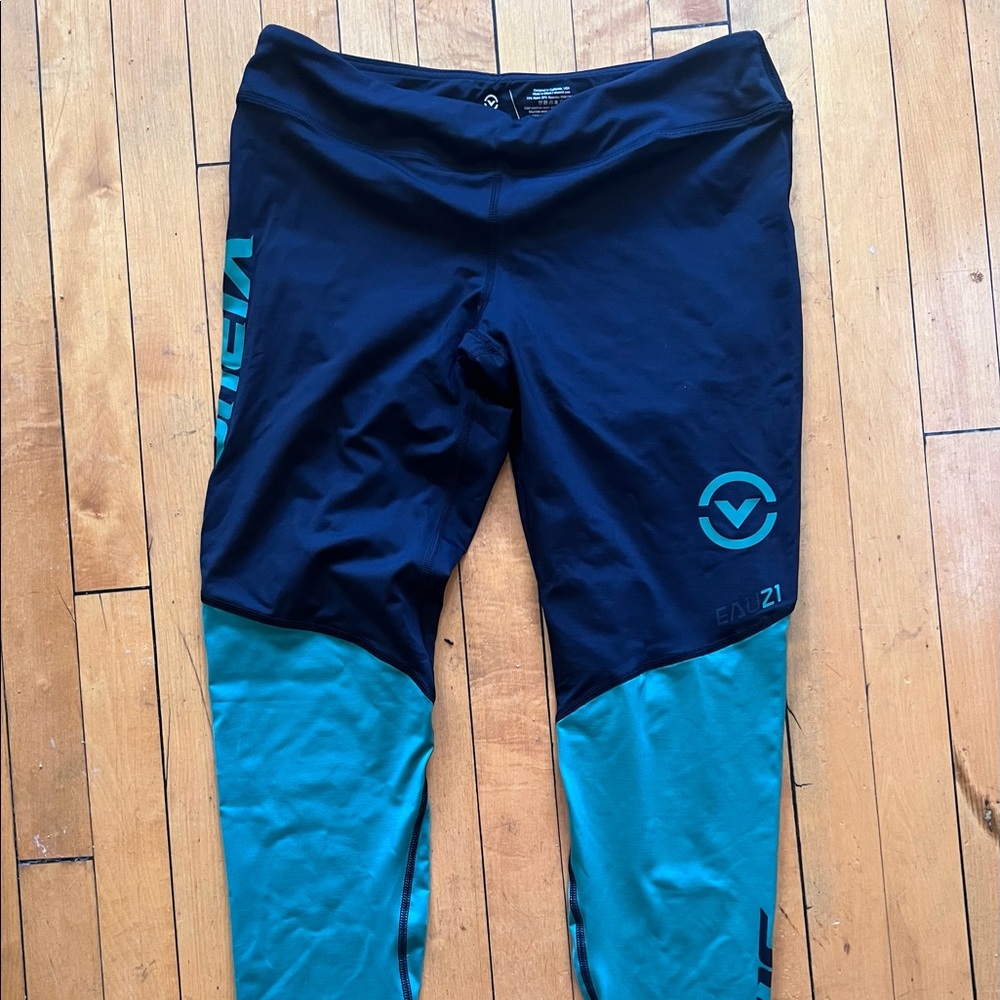 VIRUS compression leggings - W’s XL - black and green